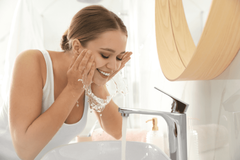 Quick Guide: Healthy Skin Care Routine For Glowing Skin﻿