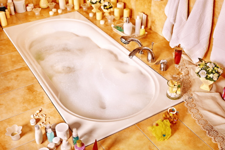 How to Create the Best Self Care Bath Routine