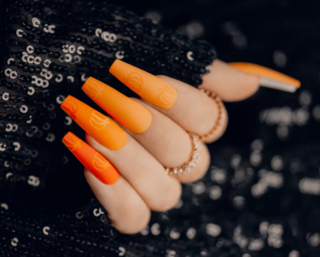 halloween pumpkin nails
